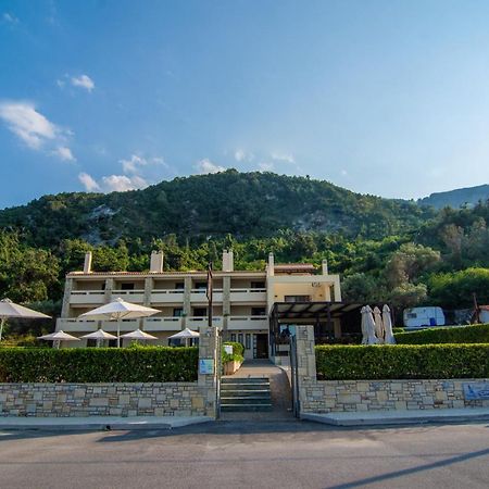 Casa Laios Hotel Paralia Chiliadou Eksteriør billede