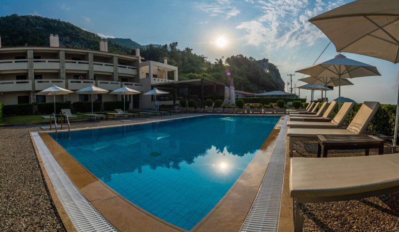 Casa Laios Hotel Paralia Chiliadou Eksteriør billede